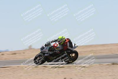 media/Apr-20-2025-CVMA (Sun) [[39090e8767]]/Race 9-Formula LW Twins Shootout/